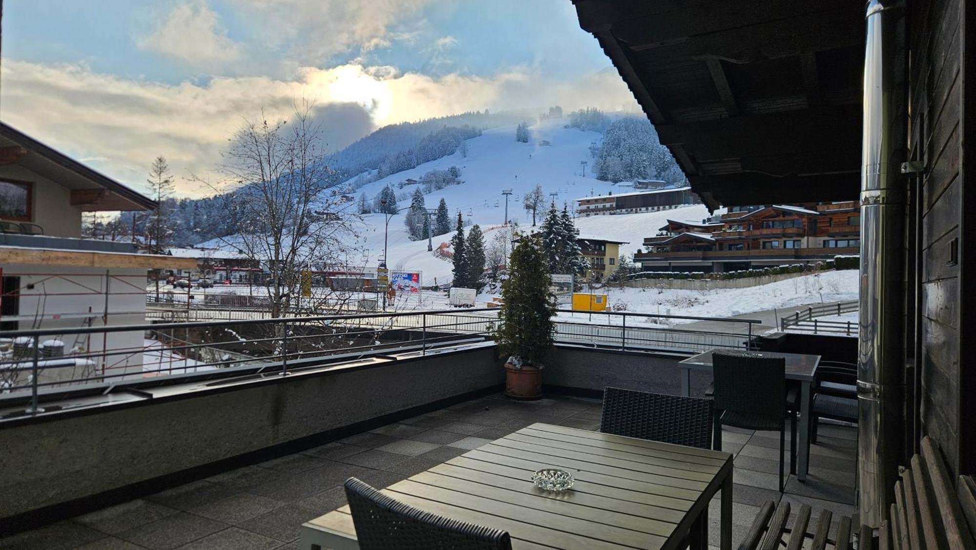 Haus Schiwelt Lägenhet Kirchberg in Tirol Exteriör bild